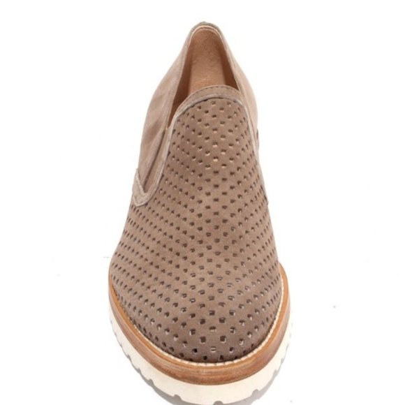 ITALIAN Brown Suede Elastic Slip On Flats Shoes - Picture 7 of 8